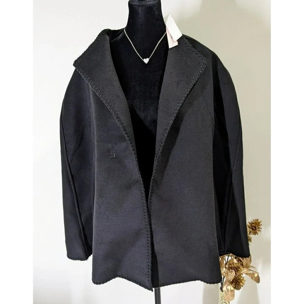 NWT Aqua Women's Black Lapel Collar Cape (MSRP $228)